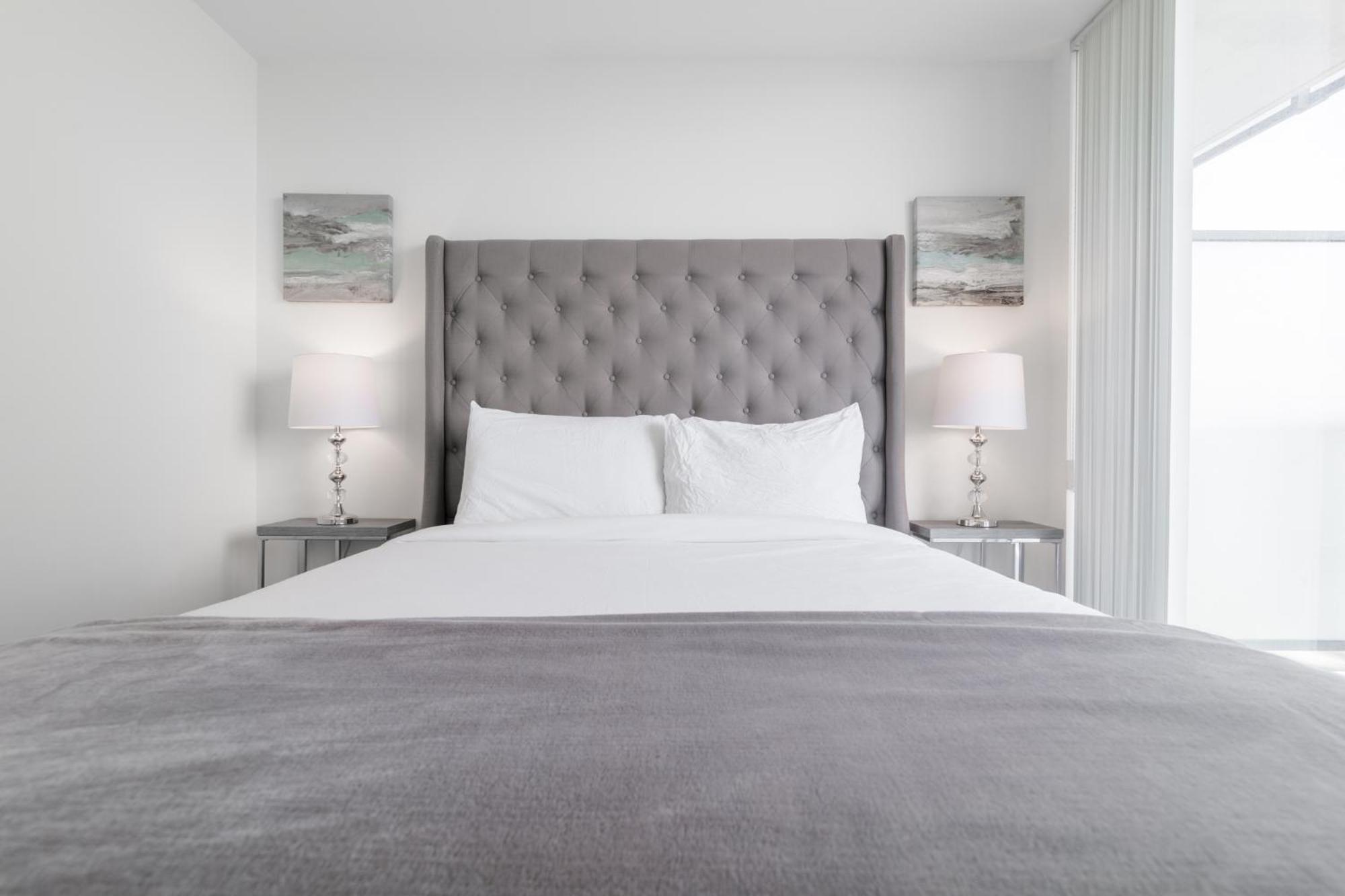 1Br Condo - City View, Near Cn Tower & Rogers Center Торонто Экстерьер фото